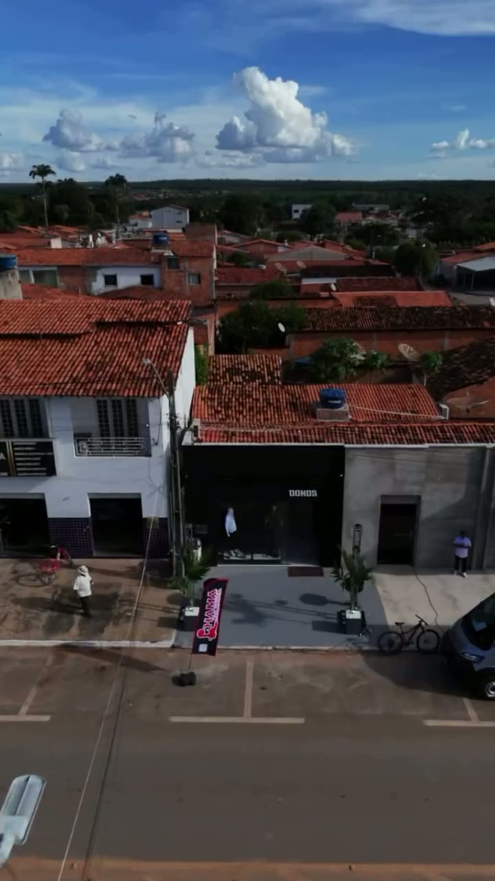 Comercial & Institucional